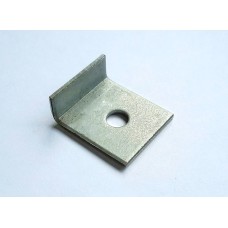 Rear seat retainer bracket WOA2945	